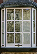 Spiegelung im Erkerfenster